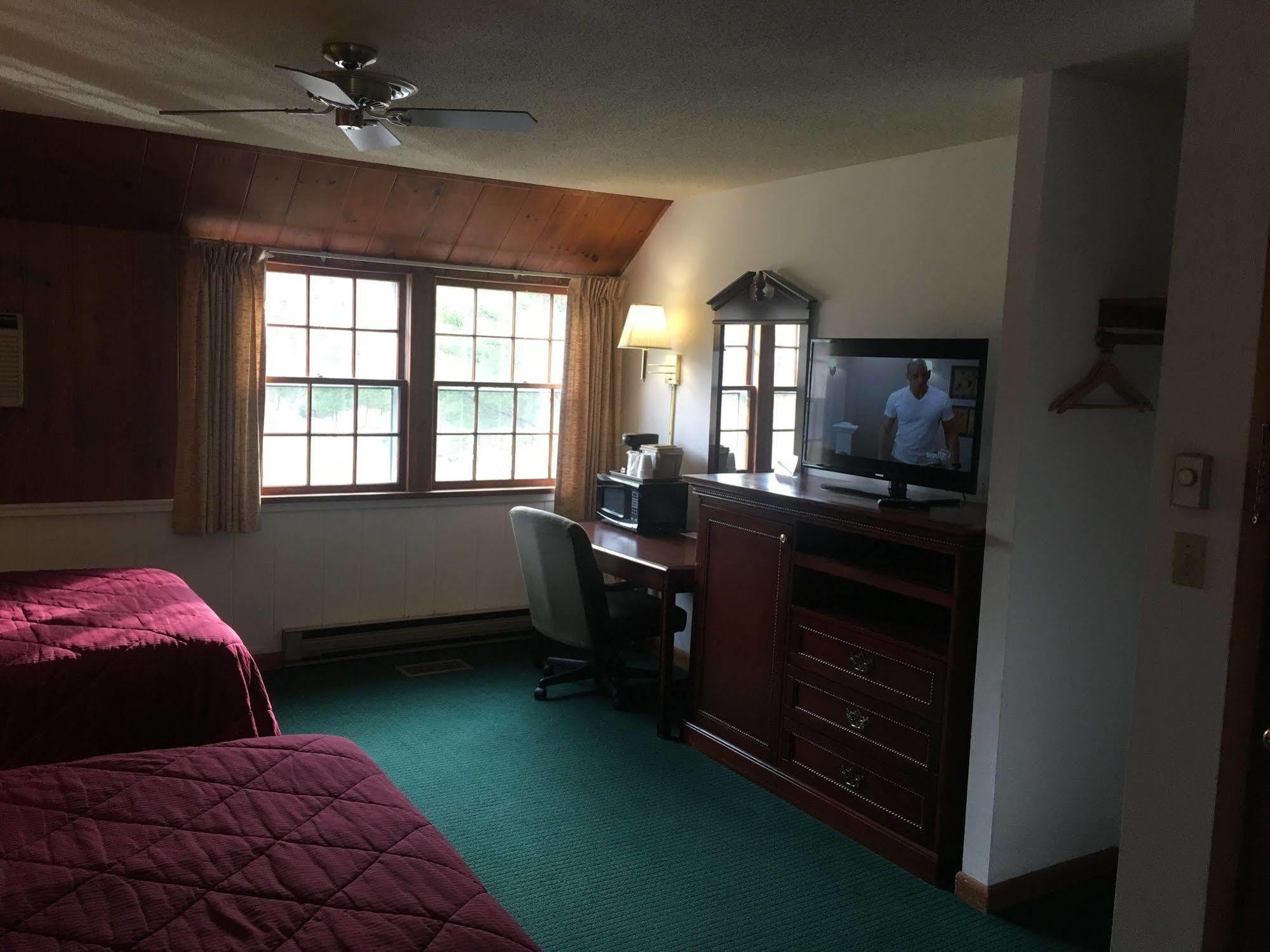 Stonybrook Motel & Lodge Franconia Buitenkant foto